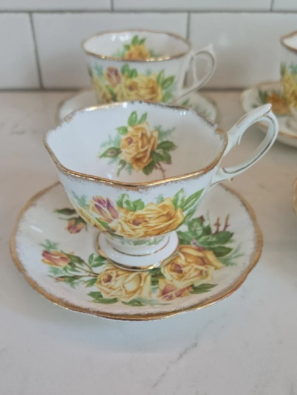 Royal Albert Yellow Rose Porcelain Teacup & Saucer Set with Gold Trim, Set Of 4